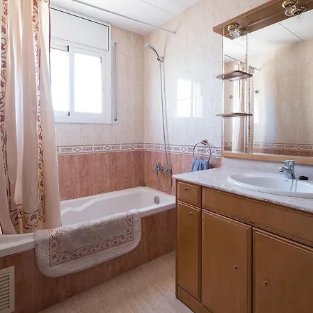 Hogar Con Encanto En El Vendrell